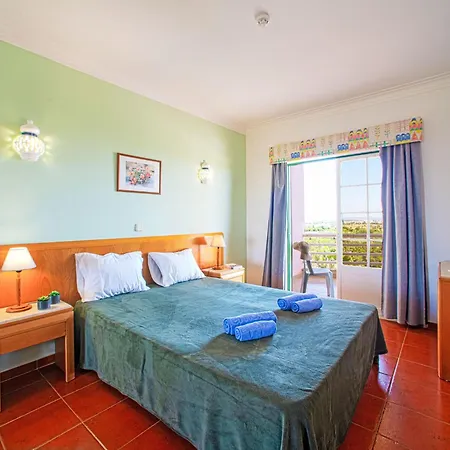 Apartment Estrela Do Vau-3 Bedroom-3 By Interhome Portimão